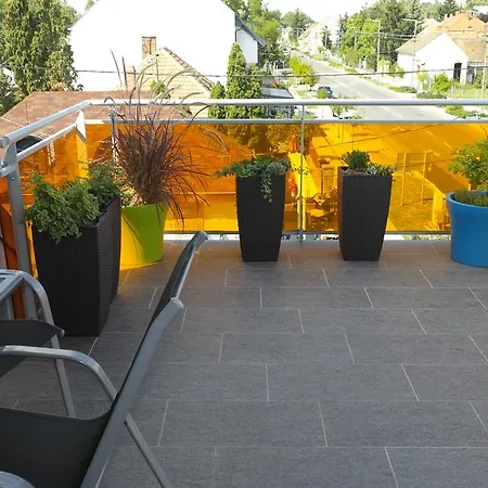 Azur-haz Sky Terrace *